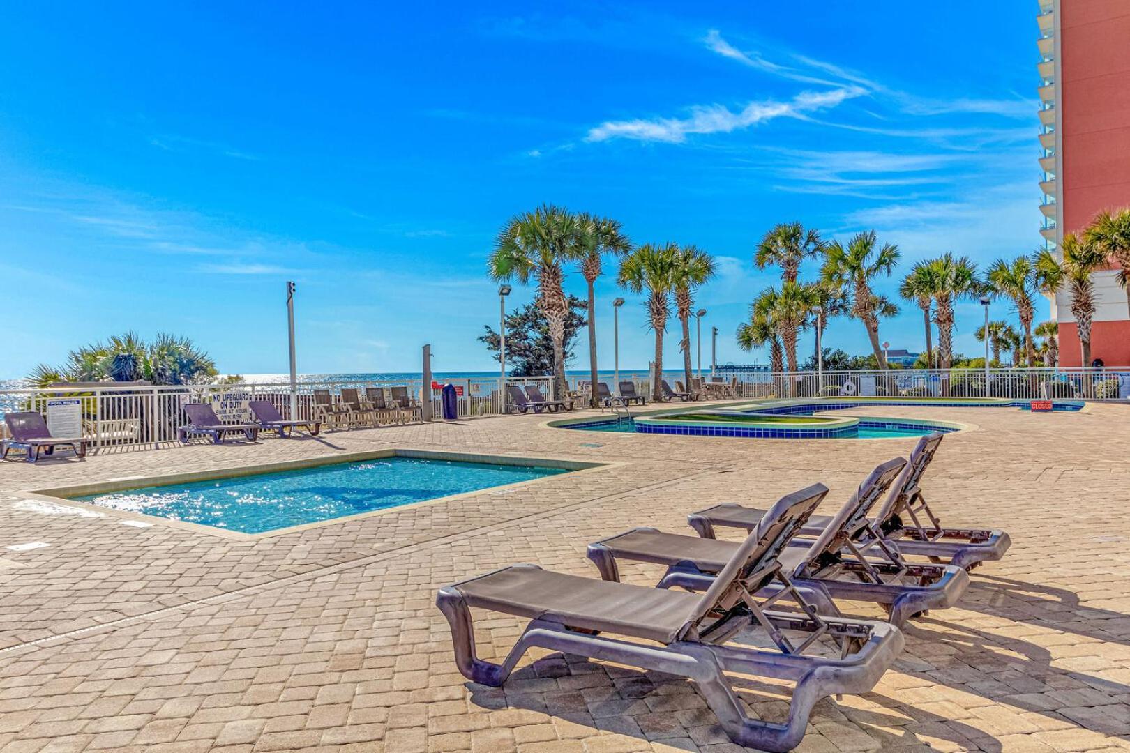 Beautiful Condo! Direct Oceanfront - 1 Bedroom, 1 Bath - Atlantica 200 Миртъл Бийч Екстериор снимка