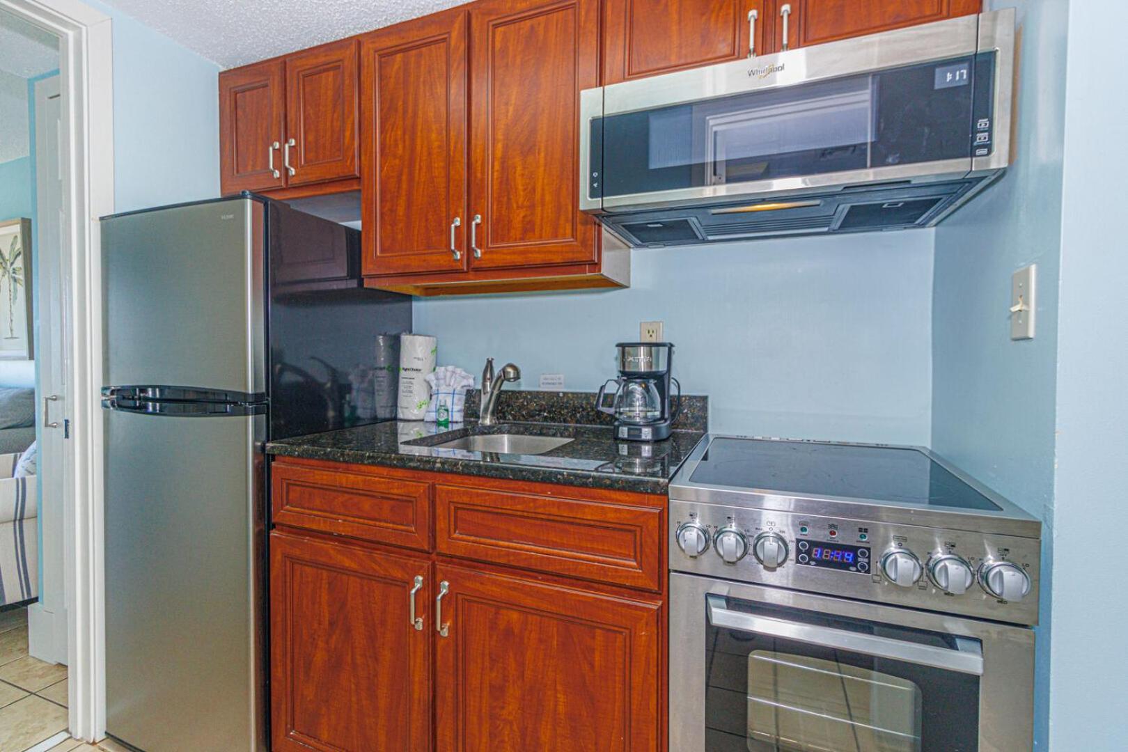 Beautiful Condo! Direct Oceanfront - 1 Bedroom, 1 Bath - Atlantica 200 Миртъл Бийч Екстериор снимка